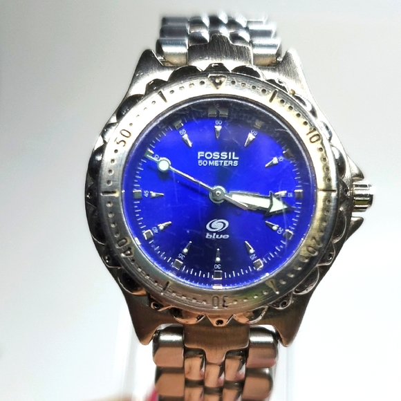 Vintage Fossil Blue AM-3099 Blue Dial Silver Watch - Picture 1 of 12